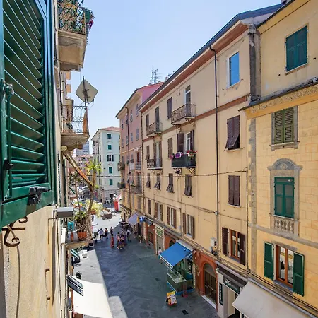 Apartmán Prione 272 5 Terre Hub *
